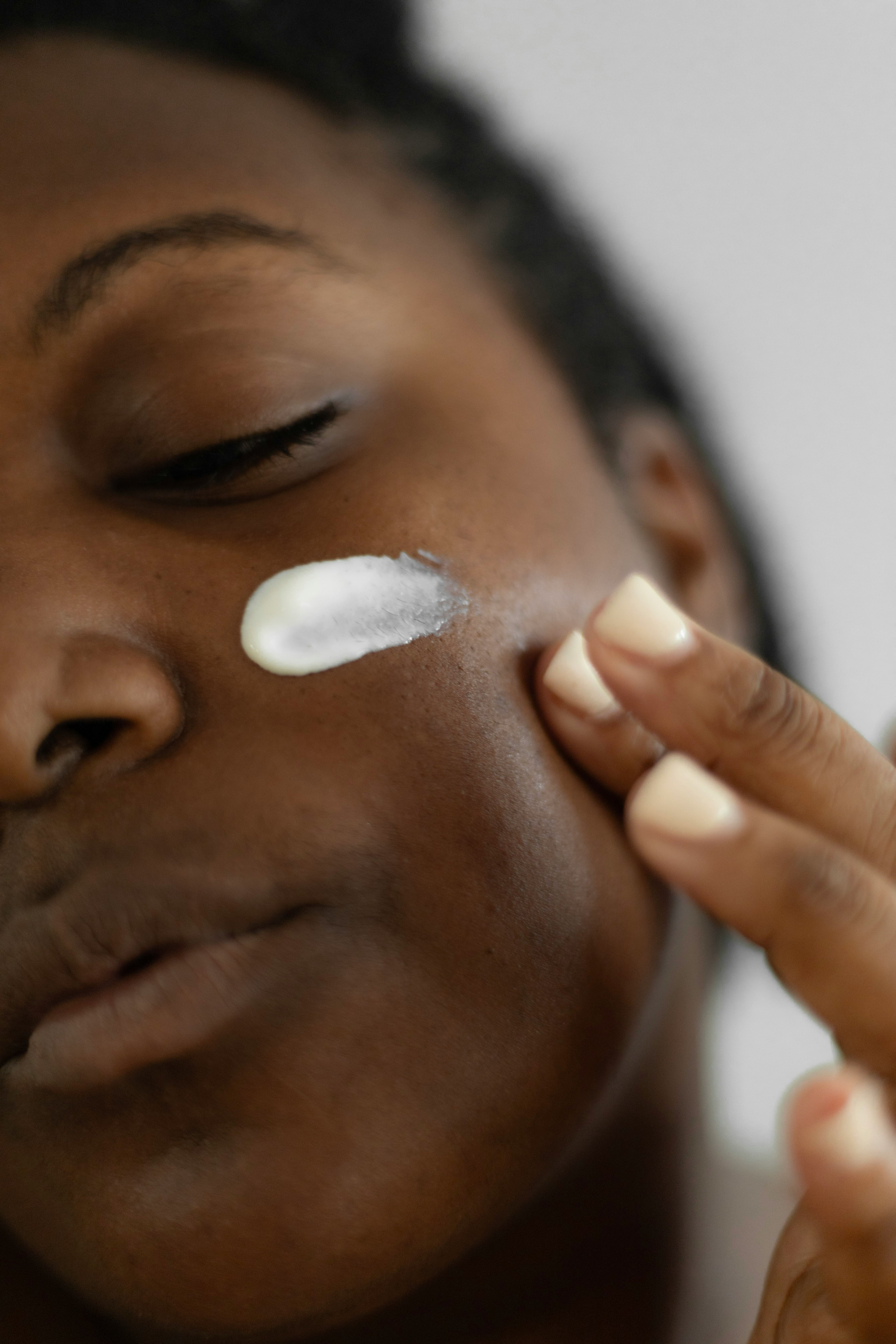 Calcium-Infused Dark Circle Eye Cream